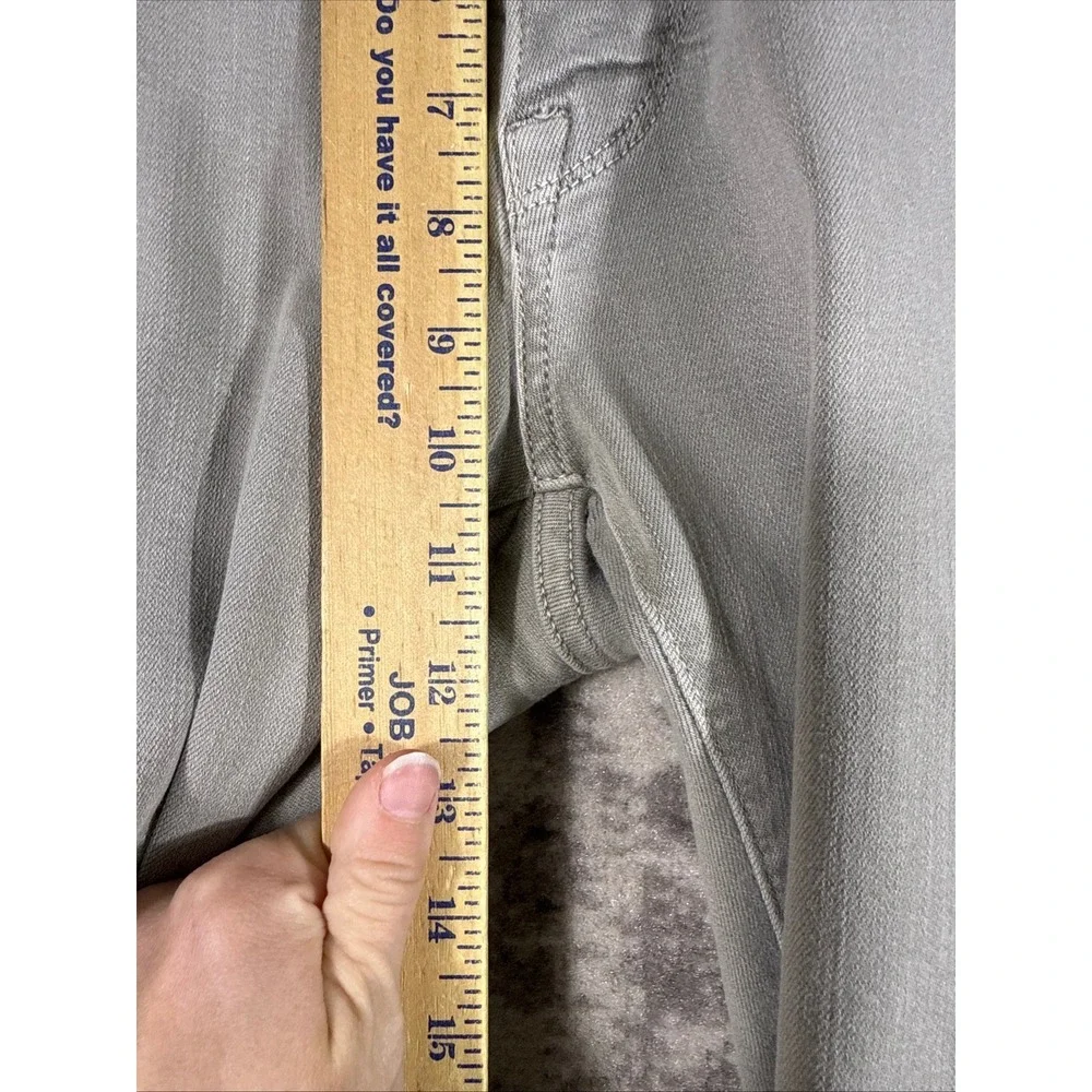 34 Heritage Courage Mid Rise Straight‎ Leg Mens 38x27 Jeans Light Grey